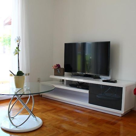 Apartman Dominik Трогир Экстерьер фото
