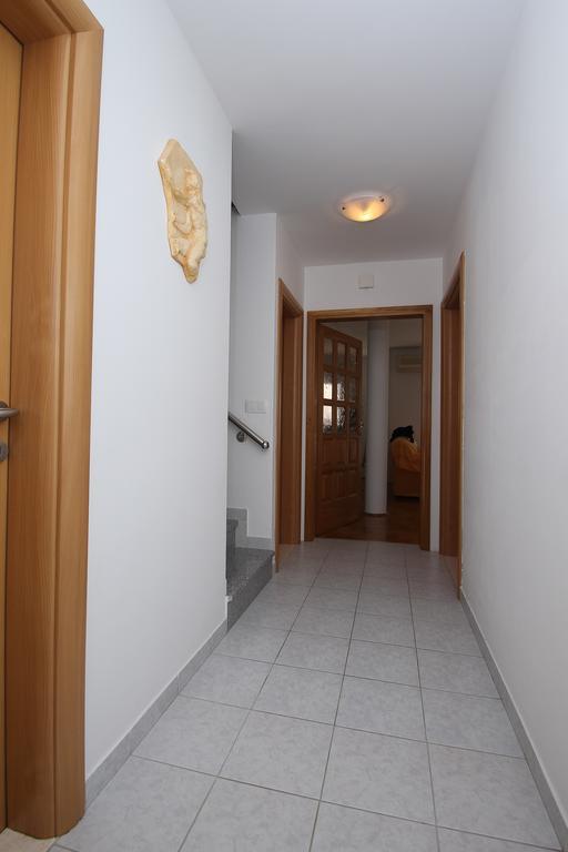 Apartman Dominik Трогир Экстерьер фото