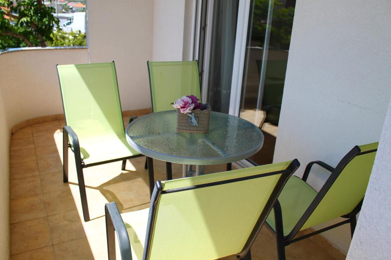 Apartman Dominik Трогир Экстерьер фото