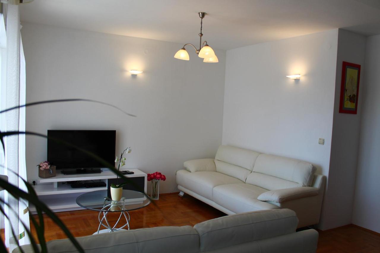 Apartman Dominik Трогир Экстерьер фото