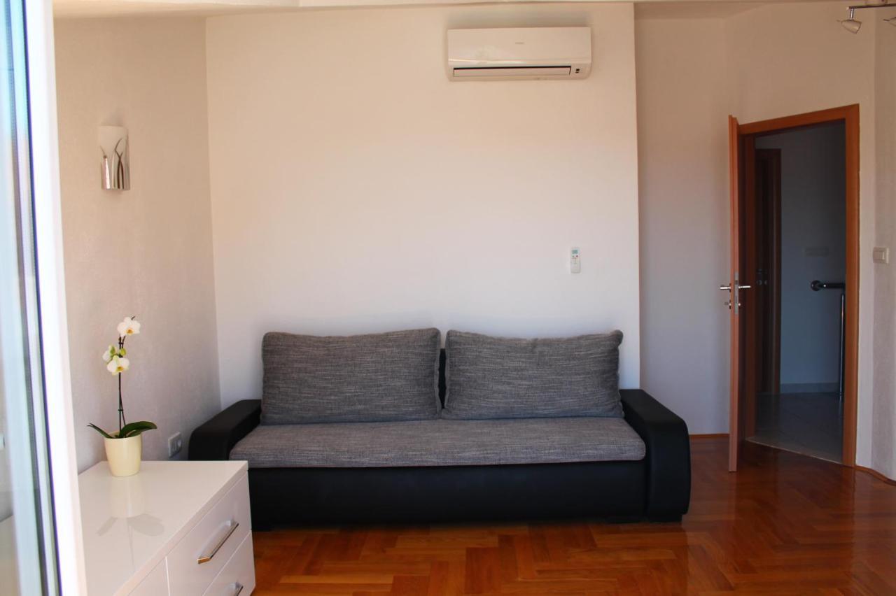 Apartman Dominik Трогир Экстерьер фото